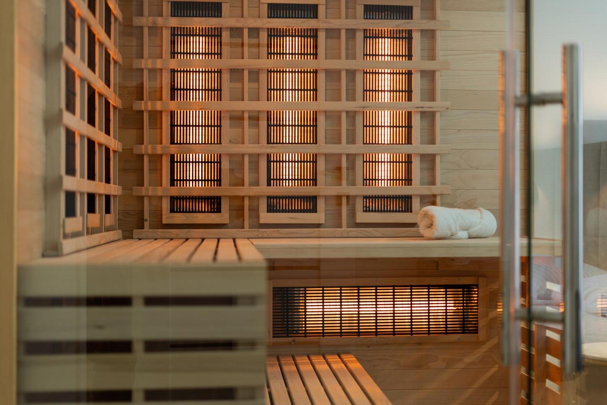 Spa Bedrooms With Sauna&Bath And Free Parking Krakow Exterior photo